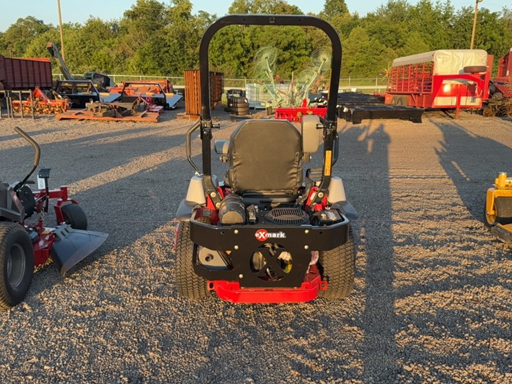 #3087-•-exmark-lazer-z-x-series-zero-turn-mower-image-10
