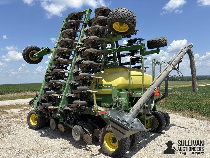 2011-john-deere-1990-image-7
