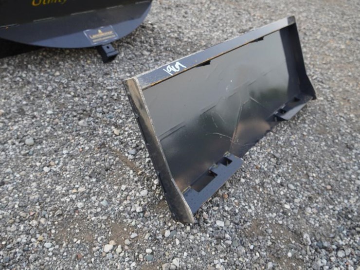 #2529-•-unused-2024-landhonor-skid-steer-utility-hitch-adapter-2"-receiver-image-4