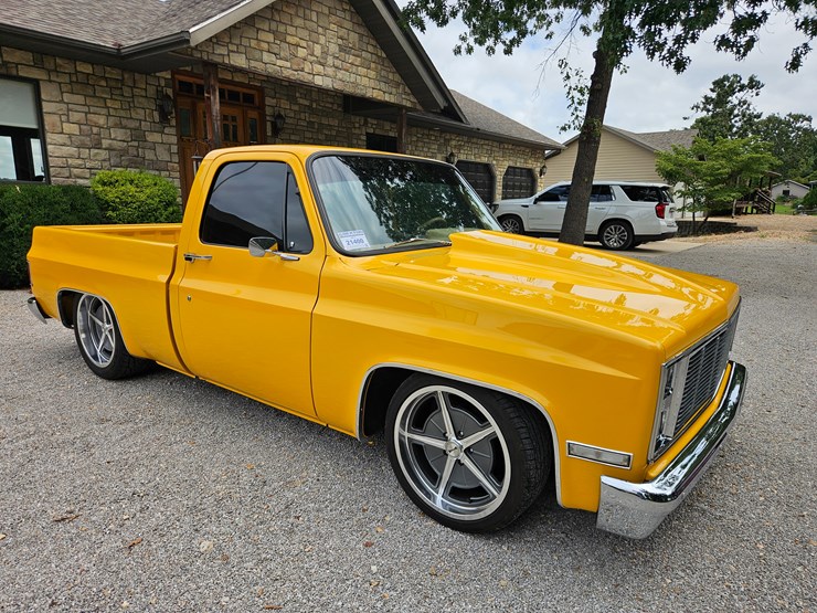 1984-chevrolet-c10-image-35