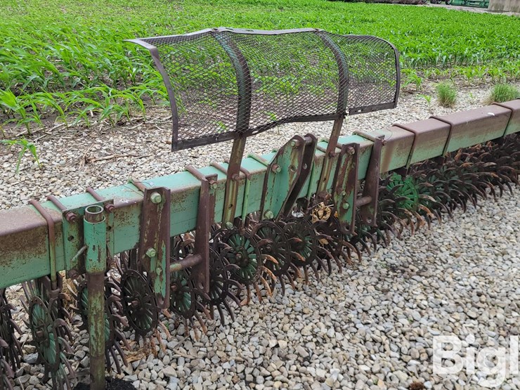 john-deere-400-image-19