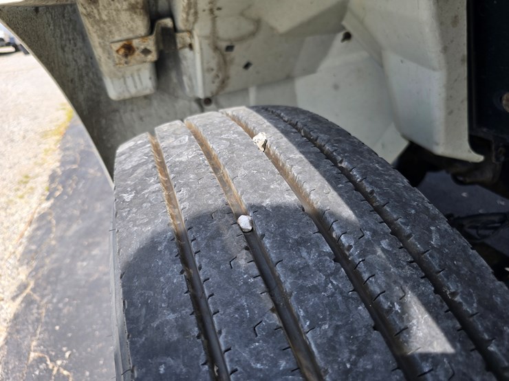 2012-international-durastar-4300-image-62