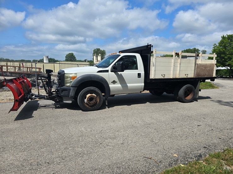 2011-ford-f550-image-7