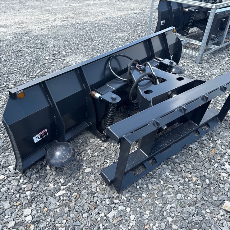 #2008 • Unused JCT 84" Skid Steer Dozer Blade Inv#: 31713
