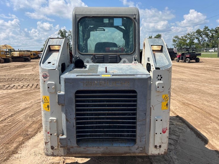 2019-takeuchi-tl8-image-3