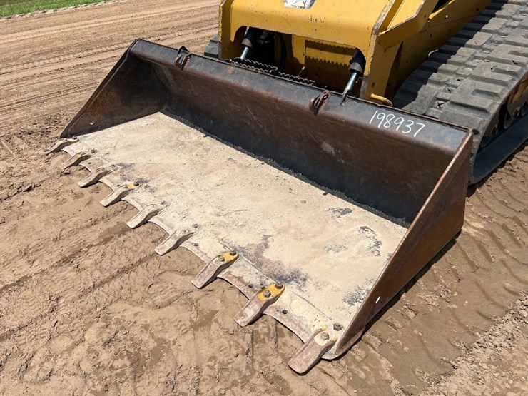 caterpillar-299d-image-18