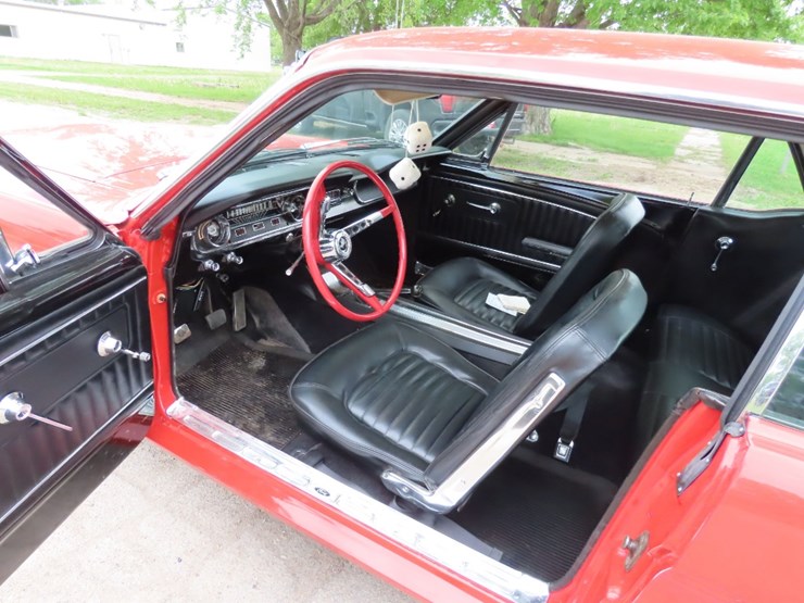 1965-ford-mustang-image-26