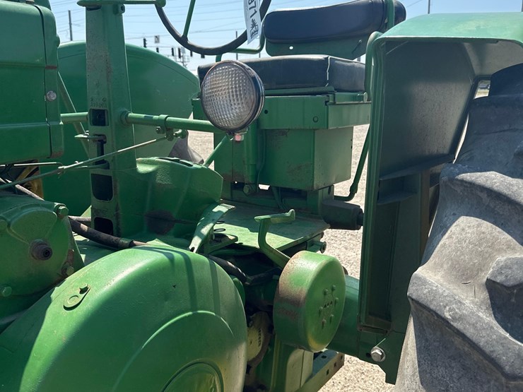 john-deere-a-image-6