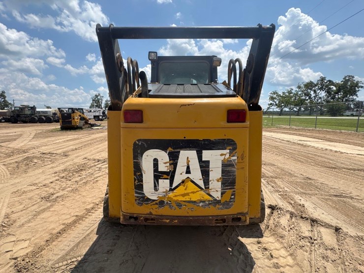 2011-caterpillar-259b3-image-7