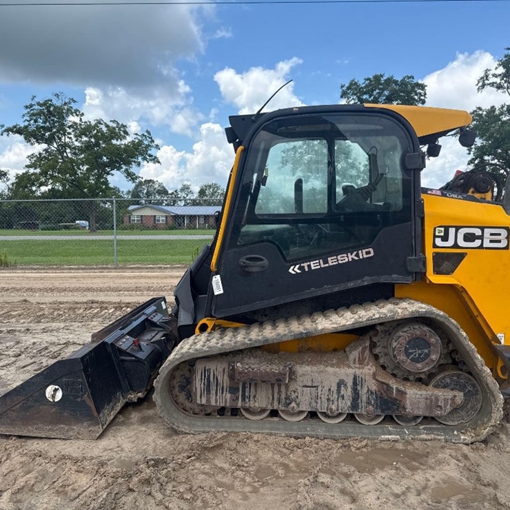 JCB 3TS-8T