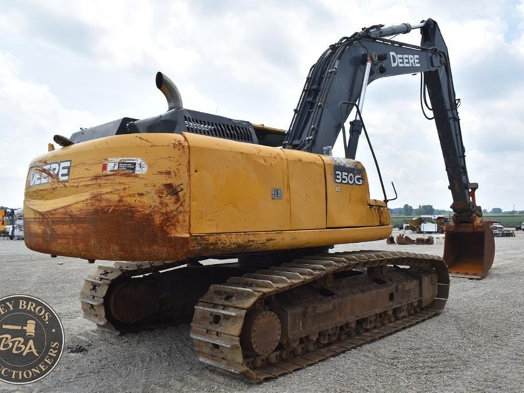2013-deere-350g-lc-image-13