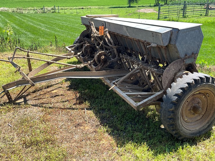 john-deere-10-image-4