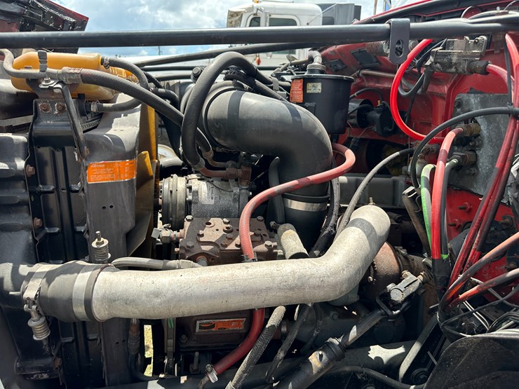 1992-ford-f700-image-40