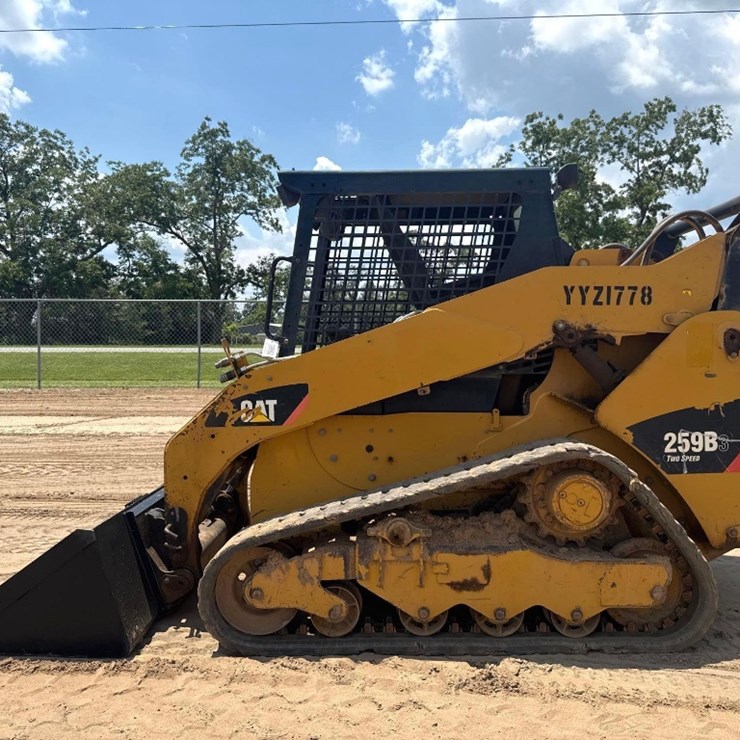 2011 CATERPILLAR 259B3