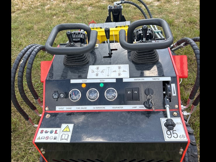 #146-•-sdlool-skid-steer-loader-image-7