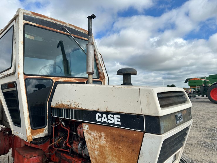 1980-j-i-case-1490-image-28