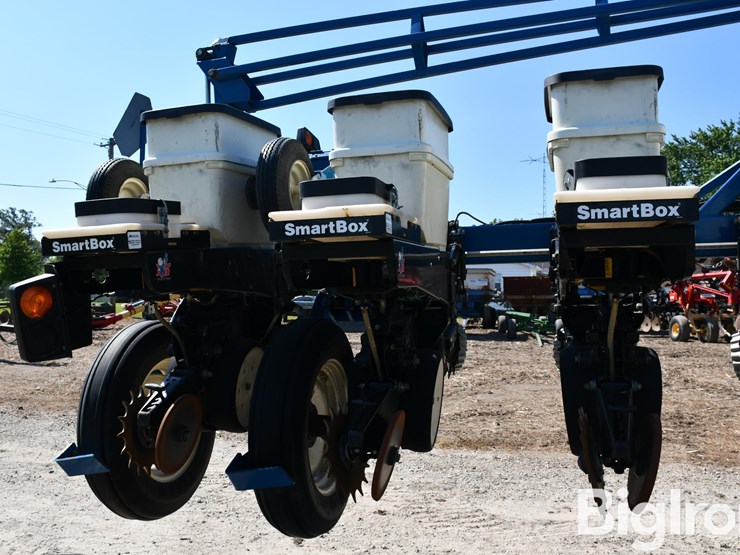 2007-kinze-3600-image-18