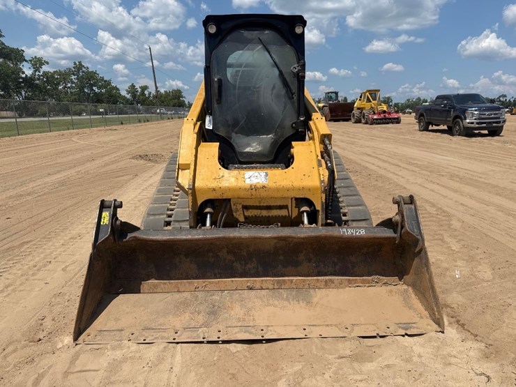 2015-caterpillar-289d-image-3