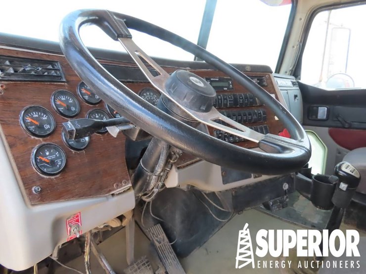 2013-western-star-4900-image-6