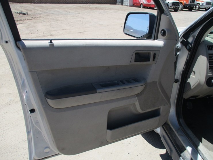 2008-ford-escape-xlt-image-14