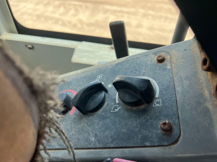 2004-takeuchi-tb175-image-39