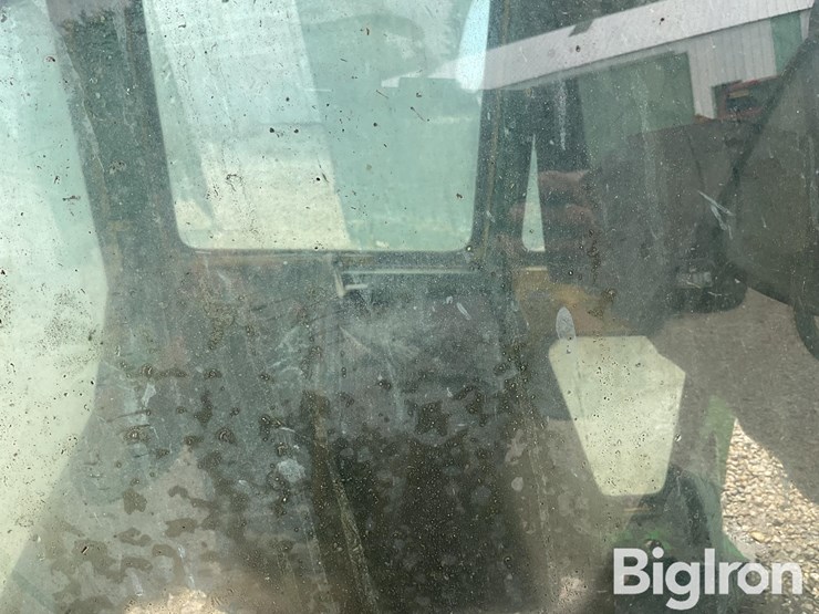 john-deere-year-round-cab-image-9