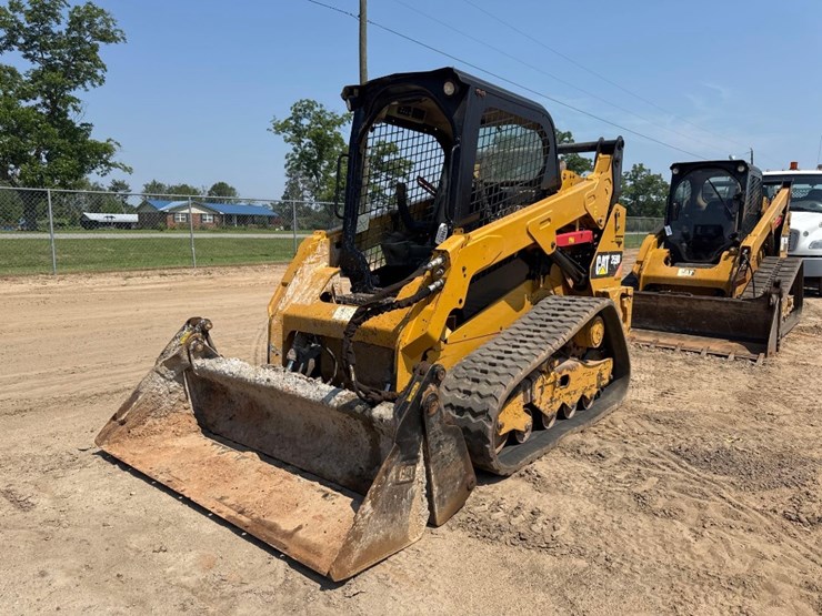 2016-caterpillar-259d-image-2