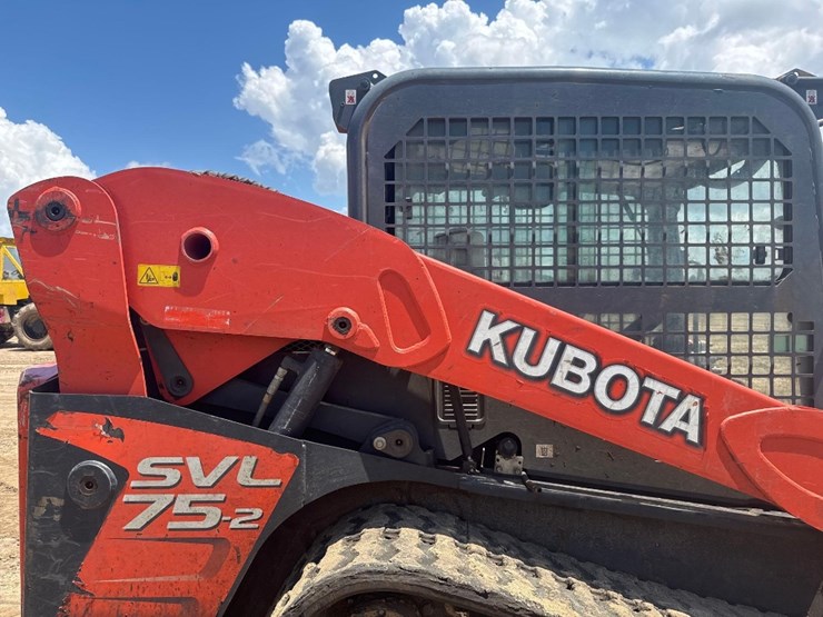 kubota-svl75-2-image-20