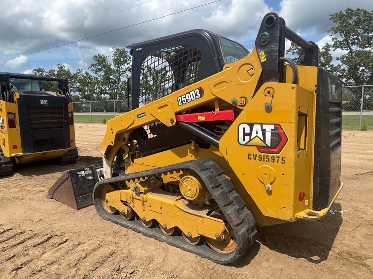 2022-caterpillar-259d3-image-8