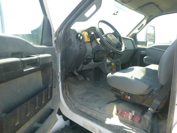 2019-ford-f650-image-15