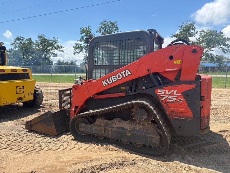 kubota-svl75-2-image-8