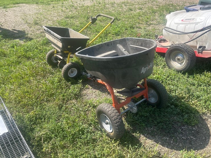 push-and-tow-spreaders-image-4