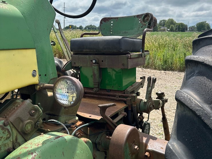 john-deere-630-image-6
