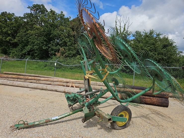 john-deere-702-image-2