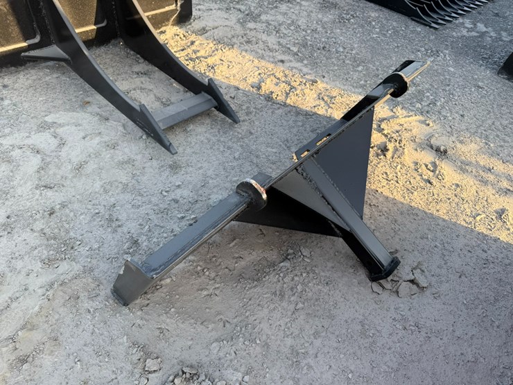 #2077-•-kc-skid-steer-2"-hitch-receiver-inv#:-25299-image-4
