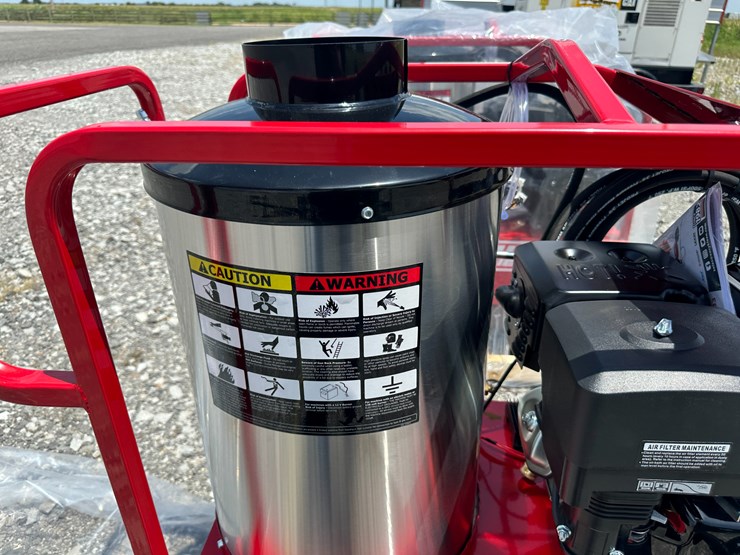#4-•-unused-magnum-4000-series-hot-water-pressure-washer-252773-inv#:-24641-image-21