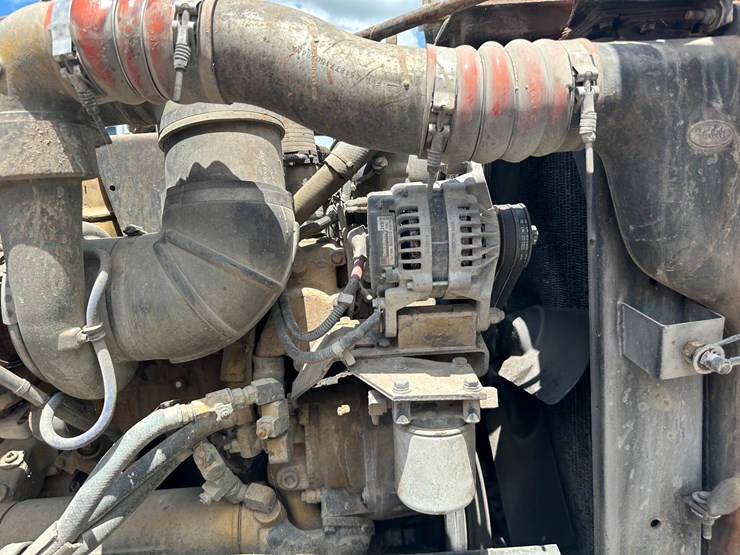 1998-peterbilt-379-image-62