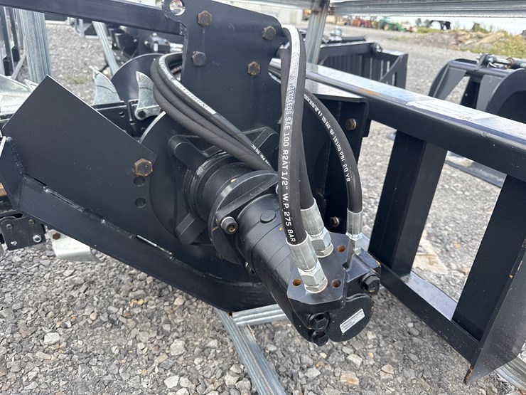 #2016-•-unused-jct-skid-steer-trencher-inv#:-31692-image-6