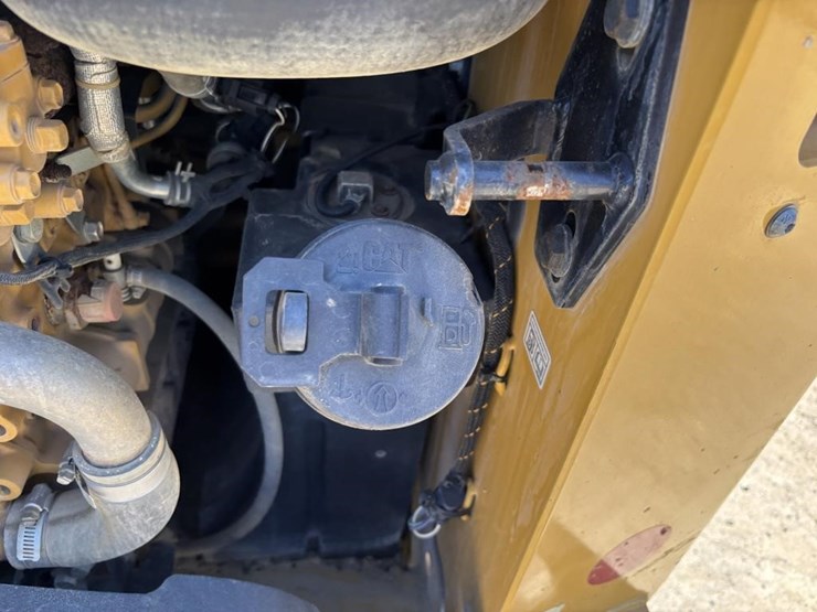 caterpillar-259d-image-35