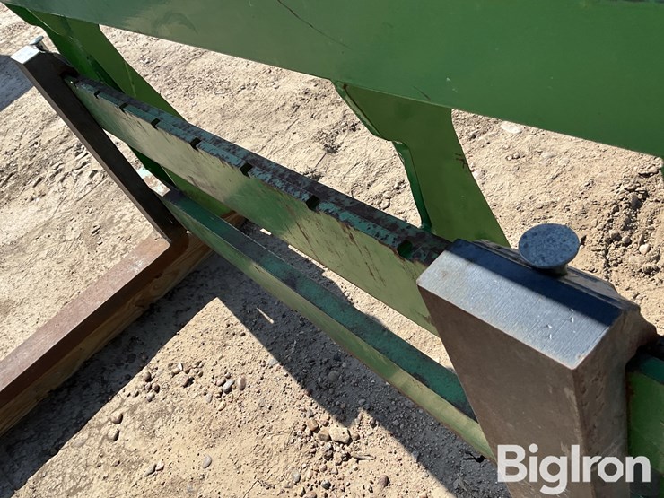 2011-john-deere-h480-image-15