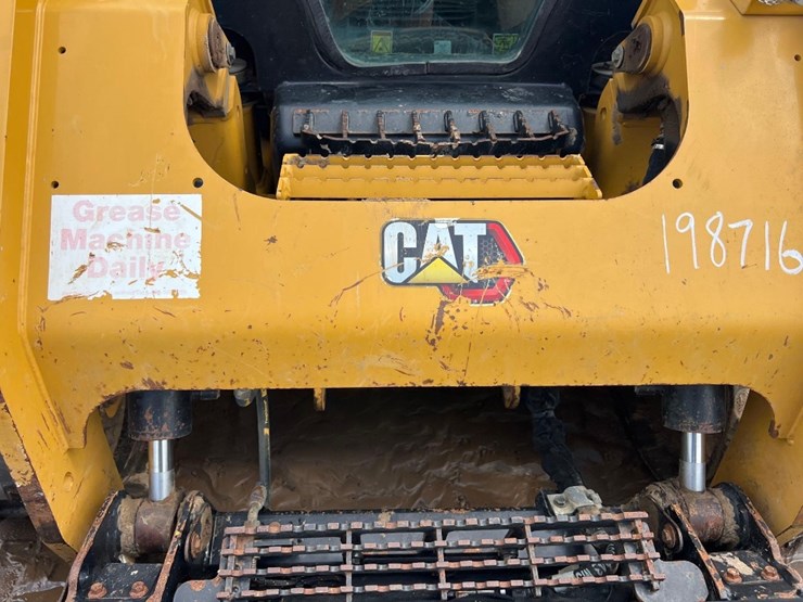 2021-caterpillar-279d3-image-9