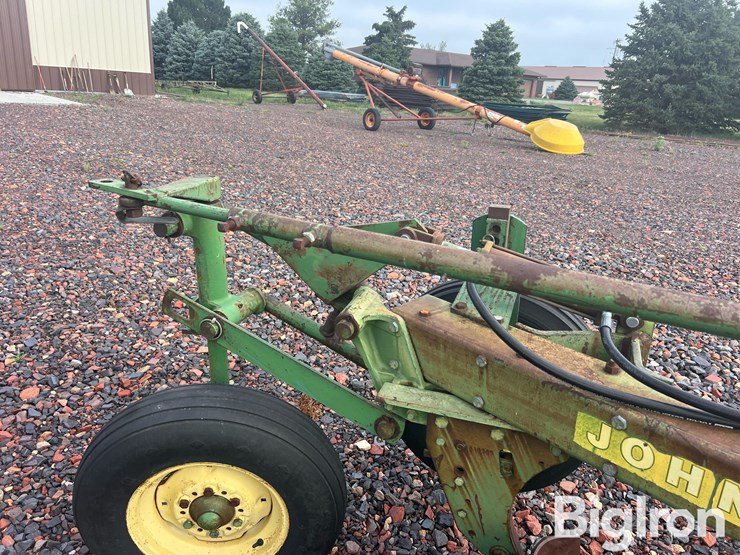 john-deere-5-image-17