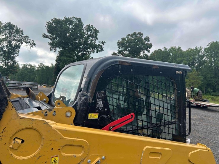 2018-caterpillar-259d-image-16