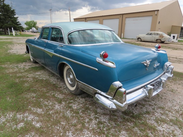 1955-chrysler-imperial-4dr-sedan-image-7
