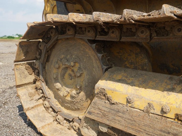 2017-deere-550k-image-62