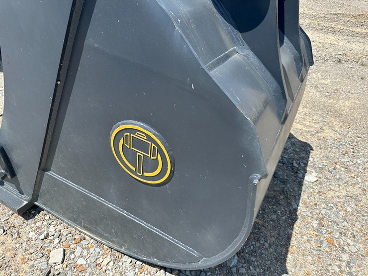 deere-200-image-5