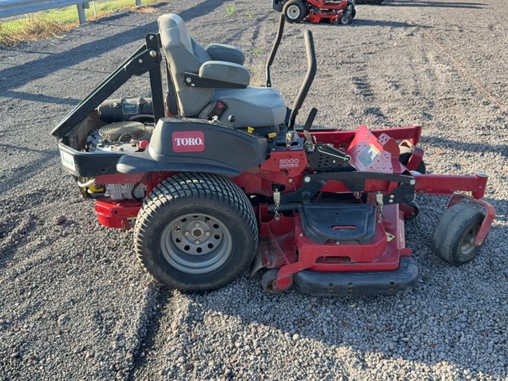 #3092-•-2013-toro-z-master-zero-turn-lawn-mower-image-7