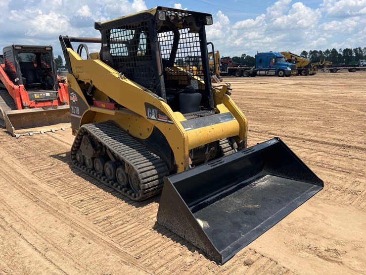 caterpillar-257b-image-6