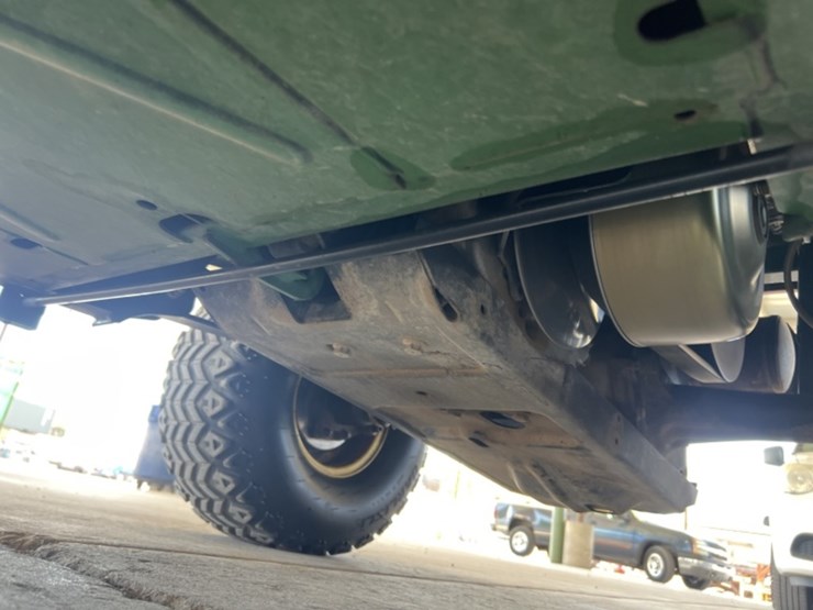 2008-john-deere-gator-image-16
