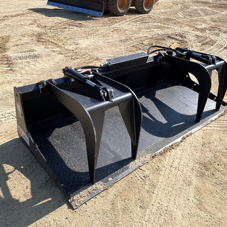 #2231 • 2025 JCT Skid Steer Grappler Bucket Attachment